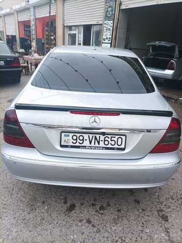 Mercedes E 220 d 2006, 302,000 km - 2.2 l - Bakı