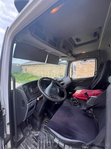 Mercedes Atego 818 2011, 350,000 km - 4.3 l - Şirvan