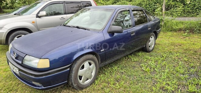 Opel Vectra 1994, 493,335 km - 2.0 l - Zaqatala