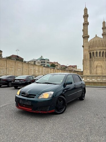 Toyota Corolla 2005, 250,000 km - 1.4 l - Bakı