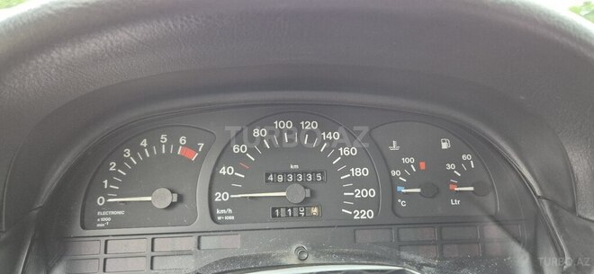 Opel Vectra 1994, 493,335 km - 2.0 l - Zaqatala