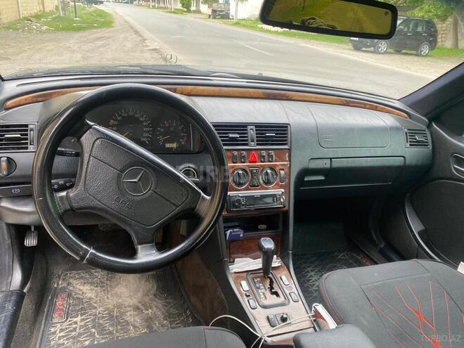 Mercedes C 230 1999, 167,298 km - 2.3 l - Bakı