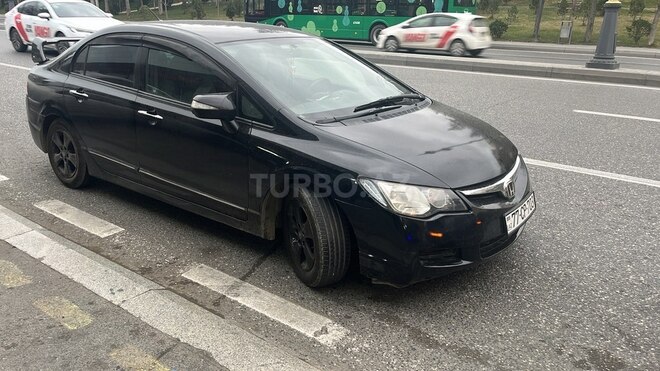 Honda Civic 2006, 350,000 km - 1.3 l - Bakı