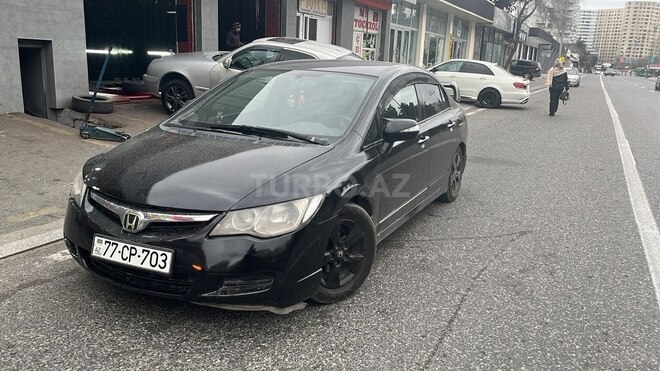 Honda Civic 2006, 350,000 km - 1.3 l - Bakı