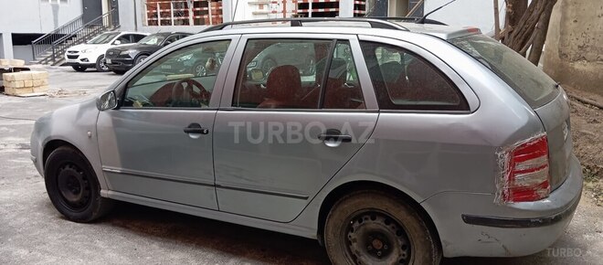 Skoda Fabia 2003, 438,000 km - 1.4 l - Bakı