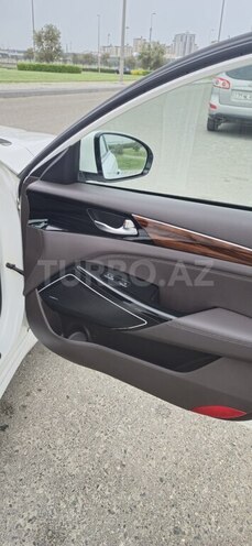 Kia K7-12