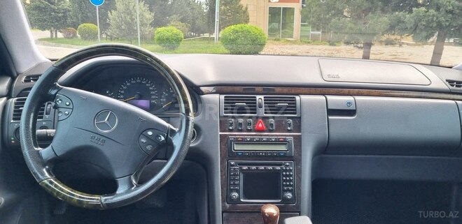 Mercedes E 240 1999, 200,000 km - 2.4 л - Bakı