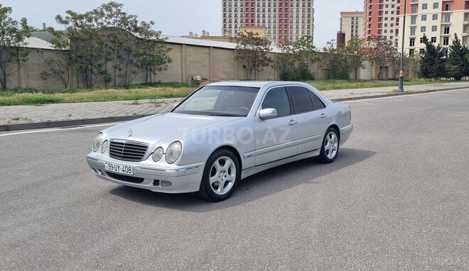 Mercedes E 240 1999, 200,000 km - 2.4 л - Bakı