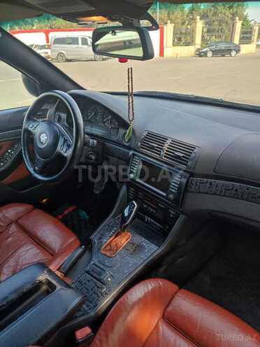 BMW 525 2003, 300,000 km - 2.5 l - Bakı