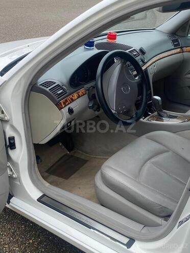 Mercedes E 320 2002, 370,000 km - 3.2 л - Ucar