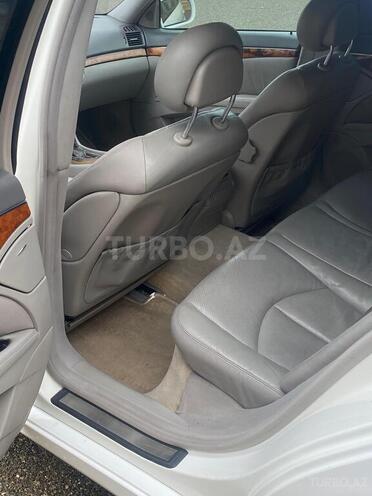 Mercedes E 320 2002, 370,000 km - 3.2 л - Ucar