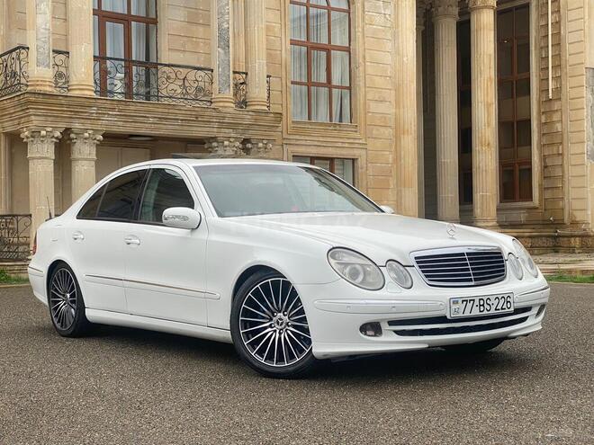 Mercedes E 320 2002, 370,000 km - 3.2 л - Ucar