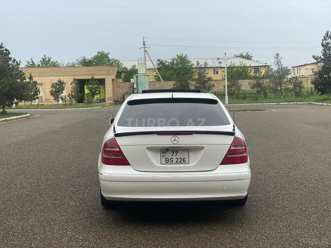 Mercedes E 320 2002, 370,000 km - 3.2 л - Ucar