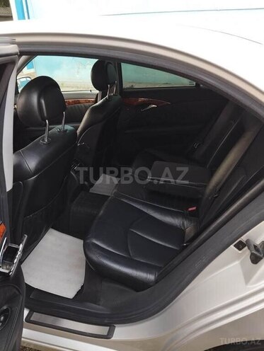 Mercedes E 220 d 2002, 169,943 km - 2.2 л - Neftçala