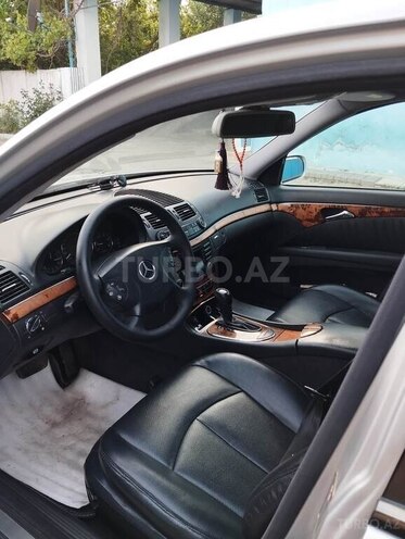 Mercedes E 220 d 2002, 169,943 km - 2.2 л - Neftçala