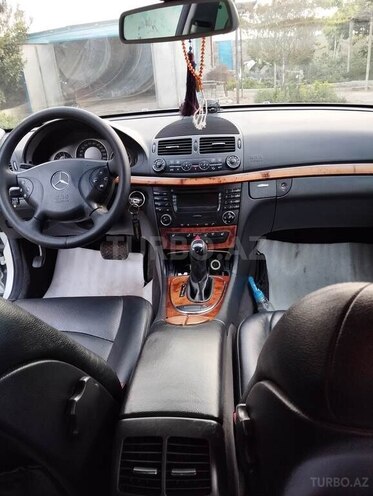 Mercedes E 220 d 2002, 169,943 km - 2.2 л - Neftçala