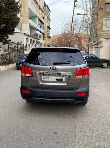 Kia Sorento 2009, 239,000 km - 2.0 l - Bakı