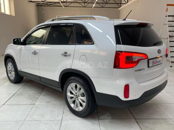 Kia Sorento-4