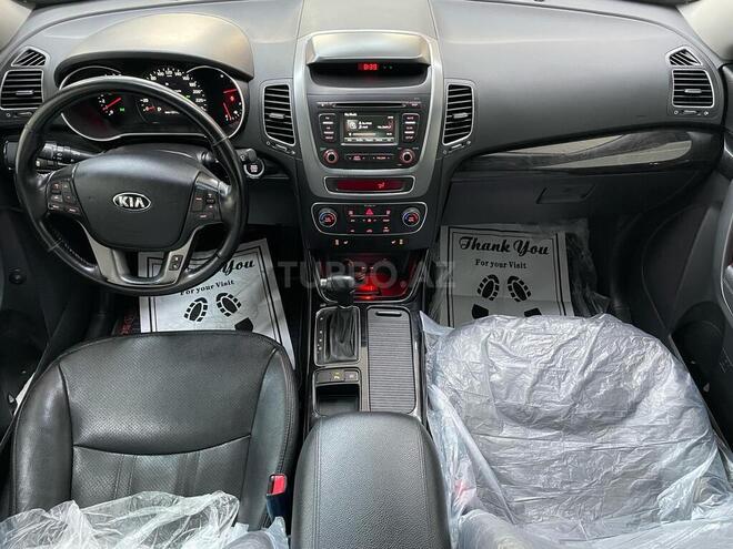 Kia Sorento-3