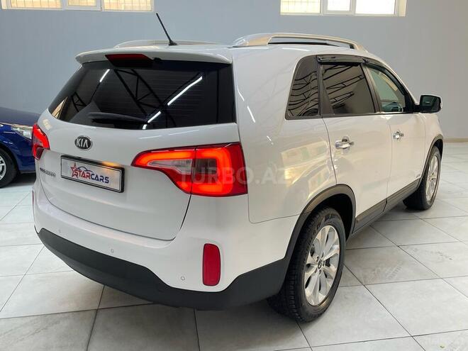 Kia Sorento-8
