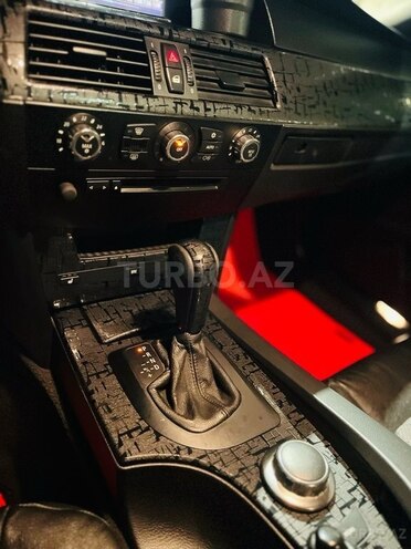 BMW 530 2006, 283,000 km - 3.0 l - Bakı