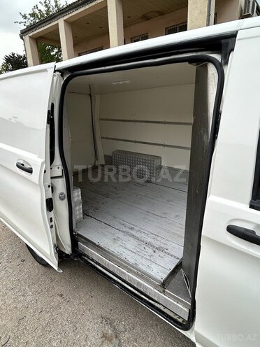 Mercedes Vito 2016, 220,000 km - 2.2 l - Bakı