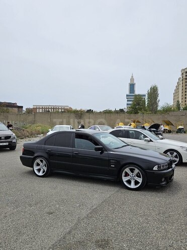 BMW 525 2002, 350,000 km - 2.5 l - Bakı