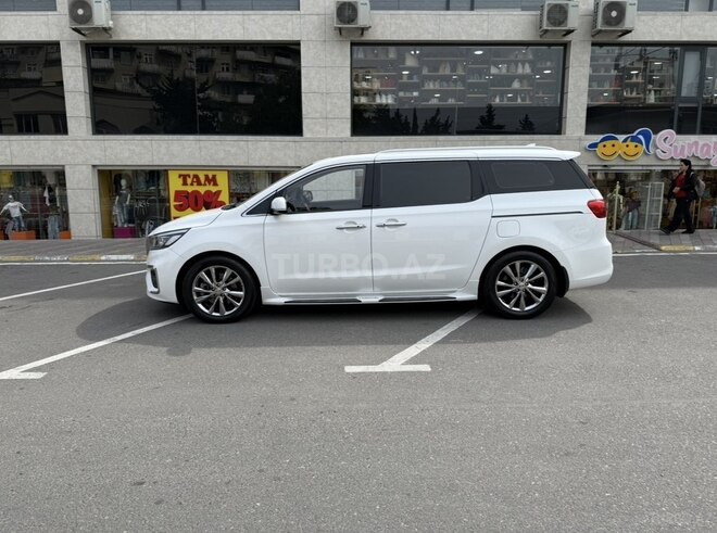 Kia Carnival 2018, 108,000 km - 2.2 l - Bakı