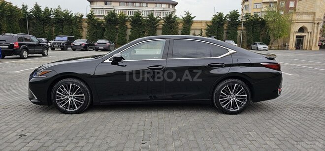 Lexus ES 300h 2023, 15,000 km - 2.5 л - Bakı