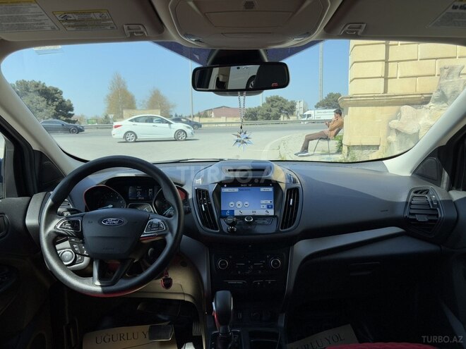 Ford Escape 2018, 130,000 km - 1.5 l - Bakı