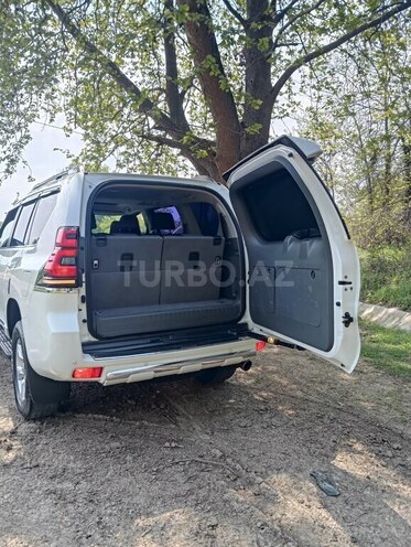 Toyota Land Cruiser Prado 2010, 171,000 km - 2.7 l - Qazax