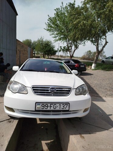 BYD F3 2013, 181,000 km - 1.5 l - Salyan
