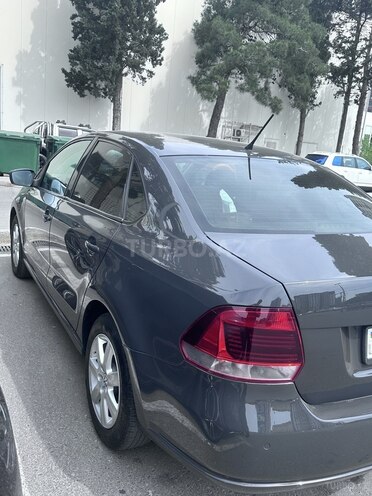 Volkswagen Polo 2014, 182,000 km - 1.6 l - Bakı