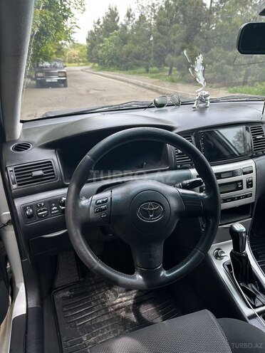 Toyota Corolla 2006, 256,000 km - 0.1 l - Gəncə