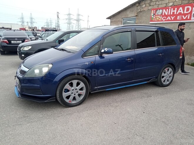 Opel Zafira 2005, 195,000 km - 2.2 l - Bakı