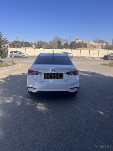 Hyundai Accent 2019, 102,000 km - 1.6 л - Bakı