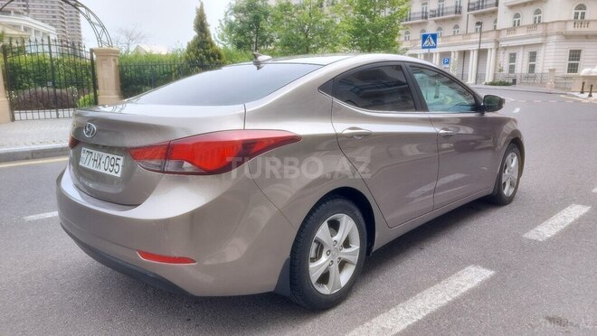 Hyundai Elantra 2015, 107,826 km - 1.8 l - Bakı