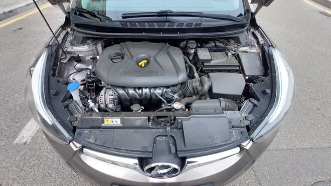 Hyundai Elantra 2015, 107,826 km - 1.8 l - Bakı