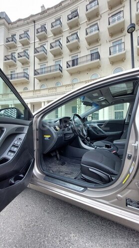 Hyundai Elantra 2015, 107,826 km - 1.8 l - Bakı