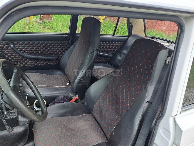 LADA (VAZ) 2107 2009, 45,000 km - 1.6 l - Quba