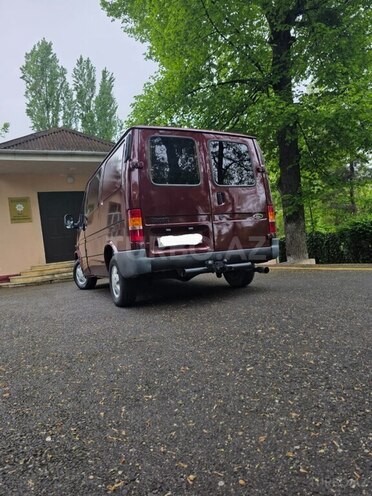 Ford Transit 1998, 530,546 km - 2.5 л - Quba