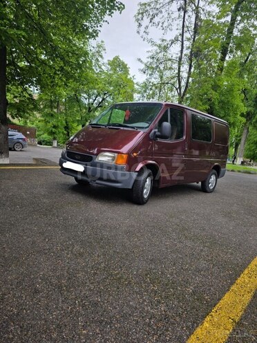 Ford Transit 1998, 530,546 km - 2.5 л - Quba