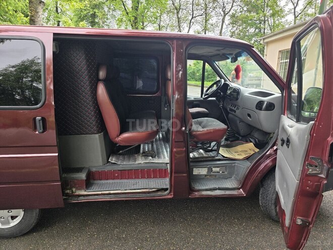 Ford Transit 1998, 530,546 km - 2.5 л - Quba