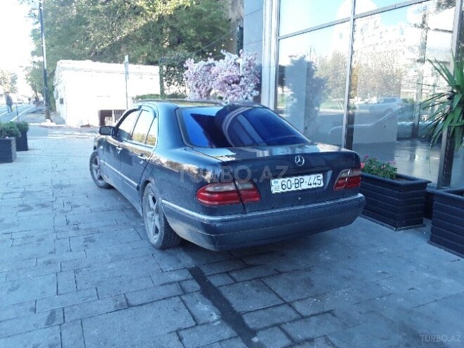 Mercedes E 250 1997, 445,445 km - 2.5 l - Tovuz