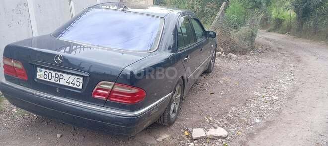 Mercedes E 250 1997, 445,445 km - 2.5 l - Tovuz
