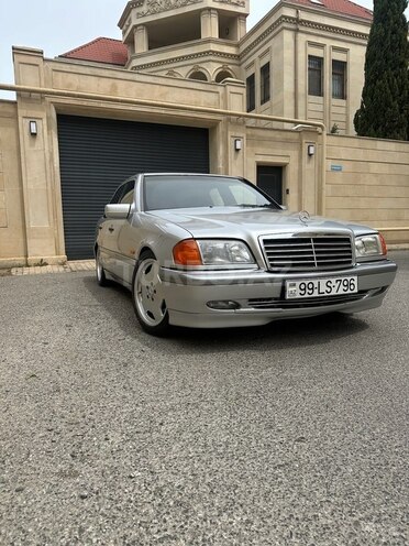 Mercedes C 200 d 1999, 431,308 km - 2.2 l - Bakı