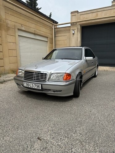 Mercedes C 200 d 1999, 431,308 km - 2.2 l - Bakı