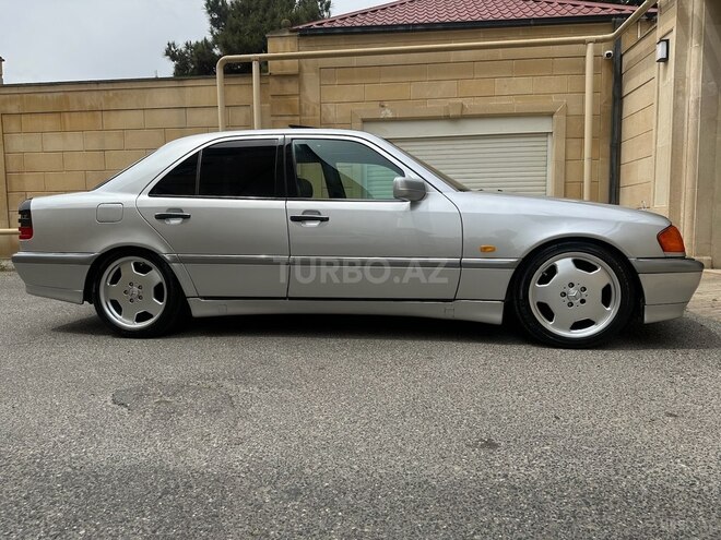 Mercedes C 200 d 1999, 431,308 km - 2.2 l - Bakı