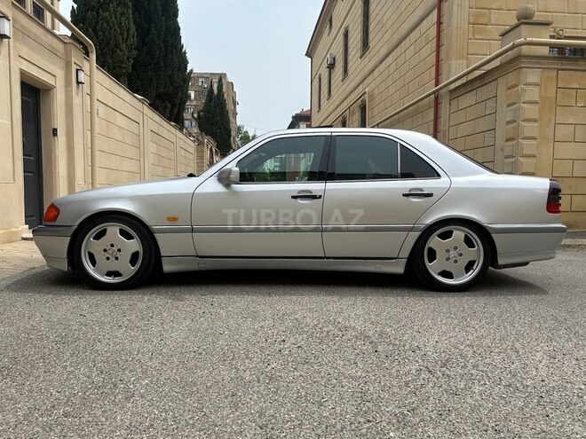 Mercedes C 200 d 1999, 431,308 km - 2.2 l - Bakı