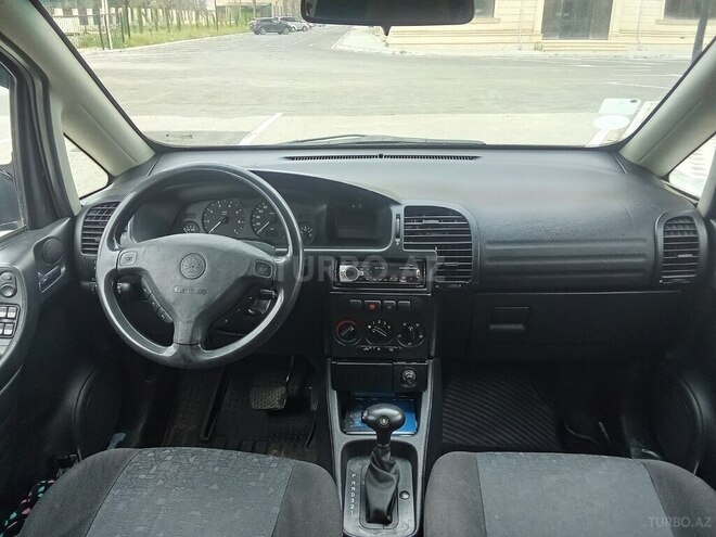 Opel Zafira 2000, 335,655 km - 1.8 l - Xırdalan